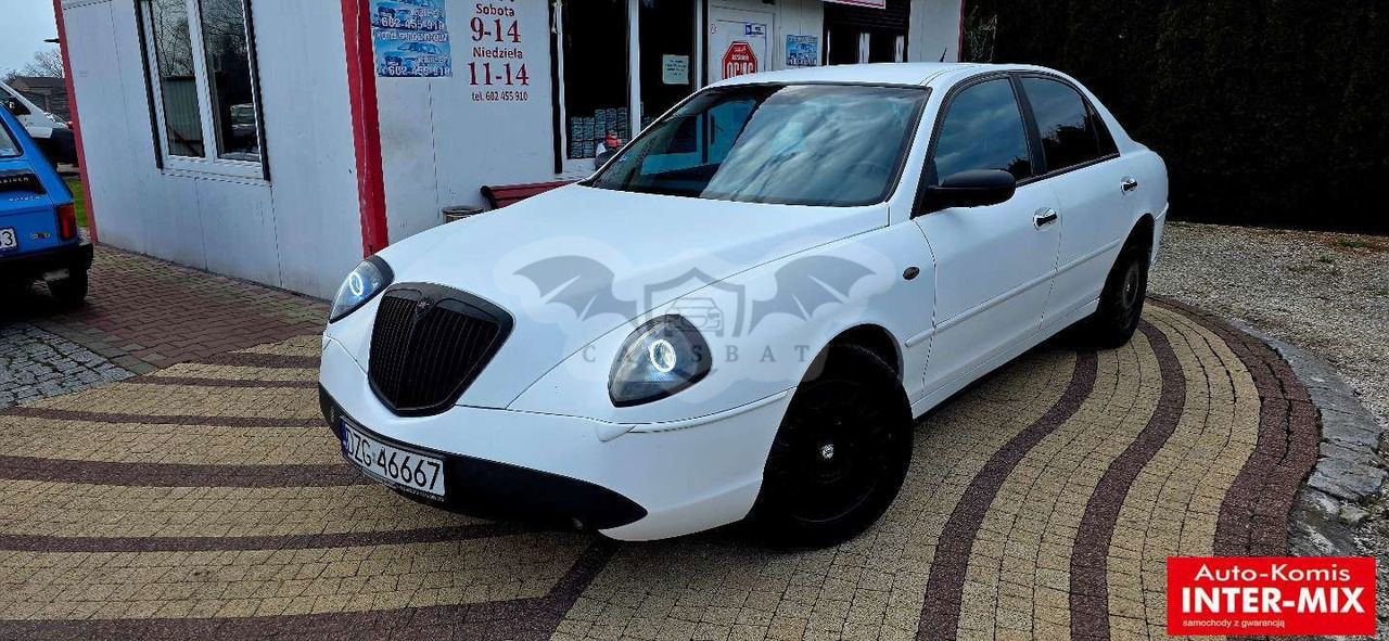 Lancia Thesis 2002