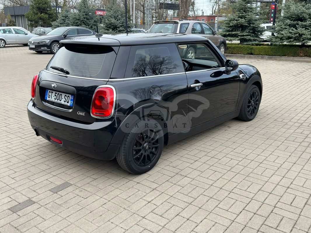 Mini One Blackyard 2014