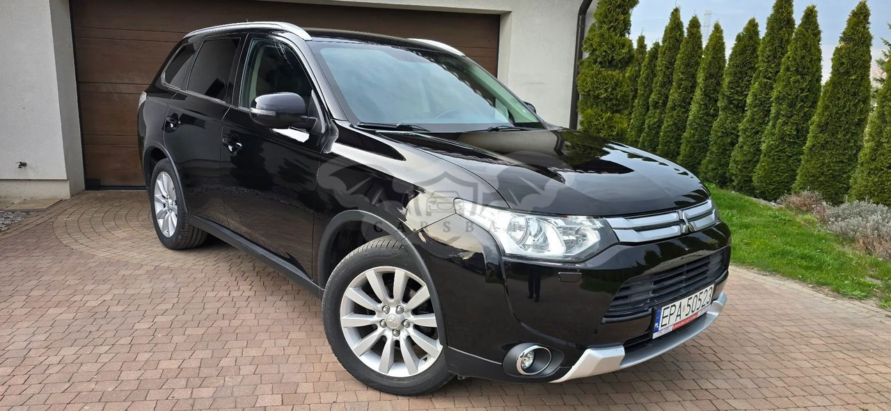 Mitsubishi Outlander III 2014