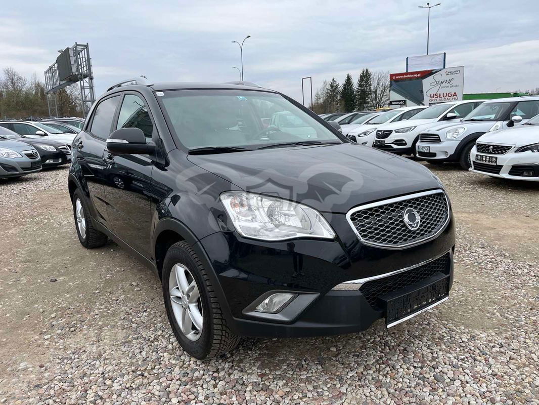 Ssangyong / KG Mobility Korando 2.0 E-XDi DPF 4WD Automatik Sapphire 2011
