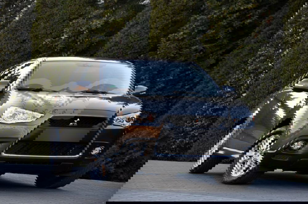 Mitsubishi ASX 2011