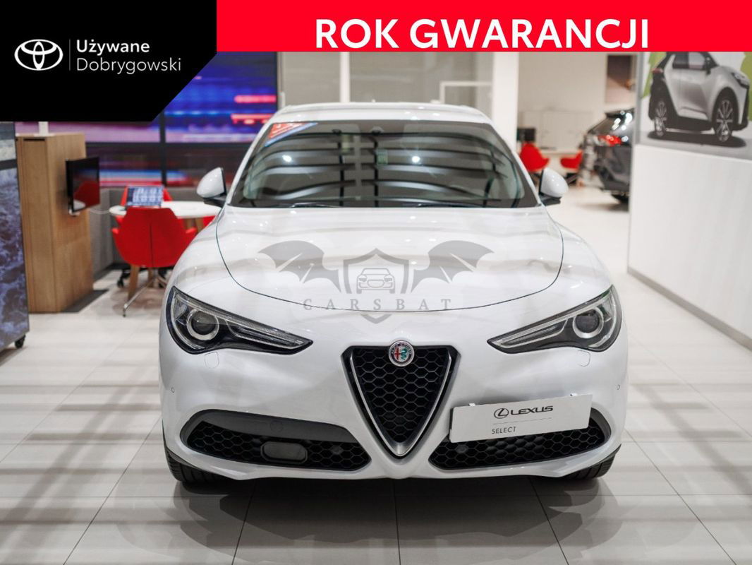 Alfa Romeo Stelvio 2017