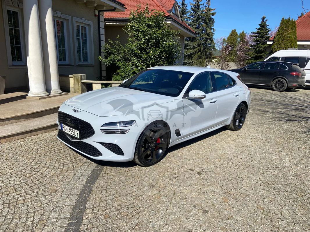 Genesis G70 2.2 D RWD 8AT Sport 2022