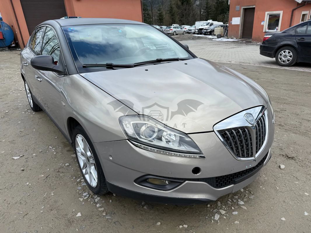 Lancia Delta 1.4 MultiAir 16v Silver 2011