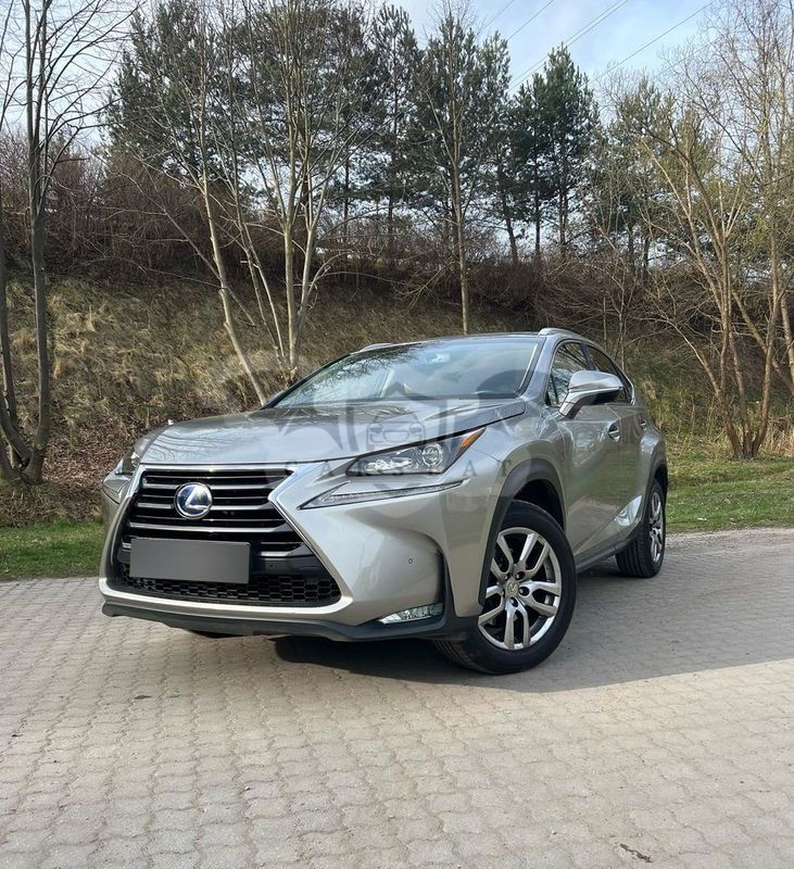 Lexus NX I 300h Prestige AWD 2017