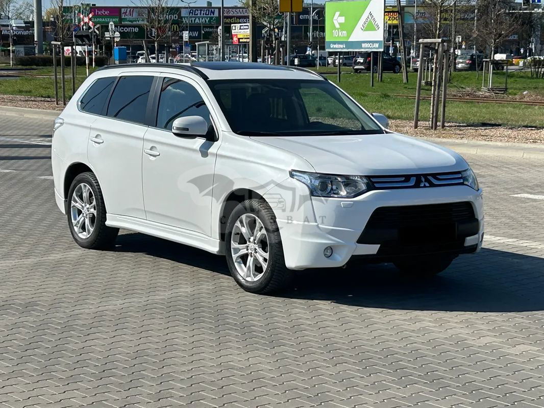 Mitsubishi Outlander III 2.2 DI-D 4WD Instyle 2013