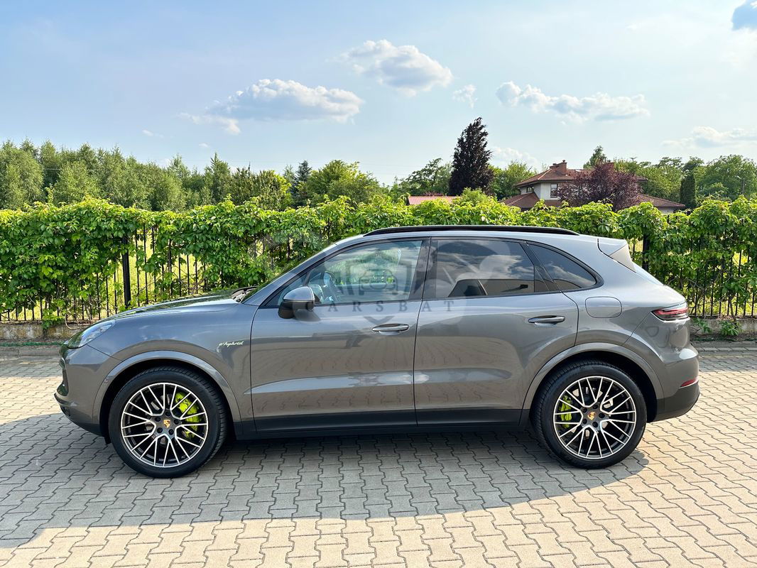 Porsche Cayenne III E-Hybrid 2020