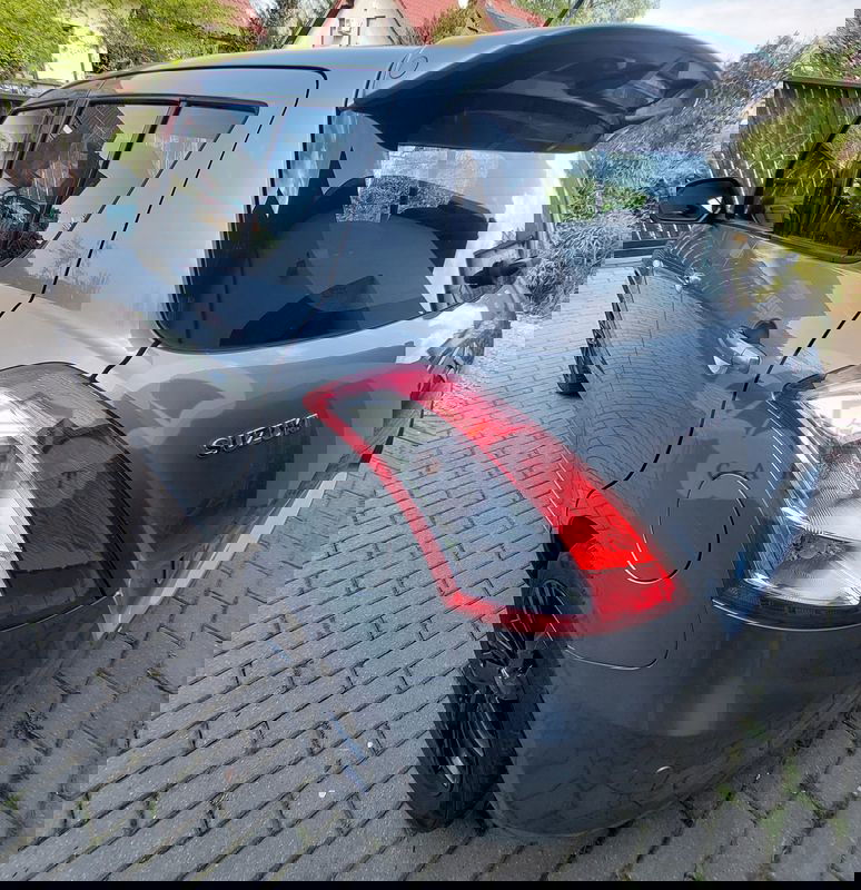 Suzuki Swift V 1.2 Premium 2016