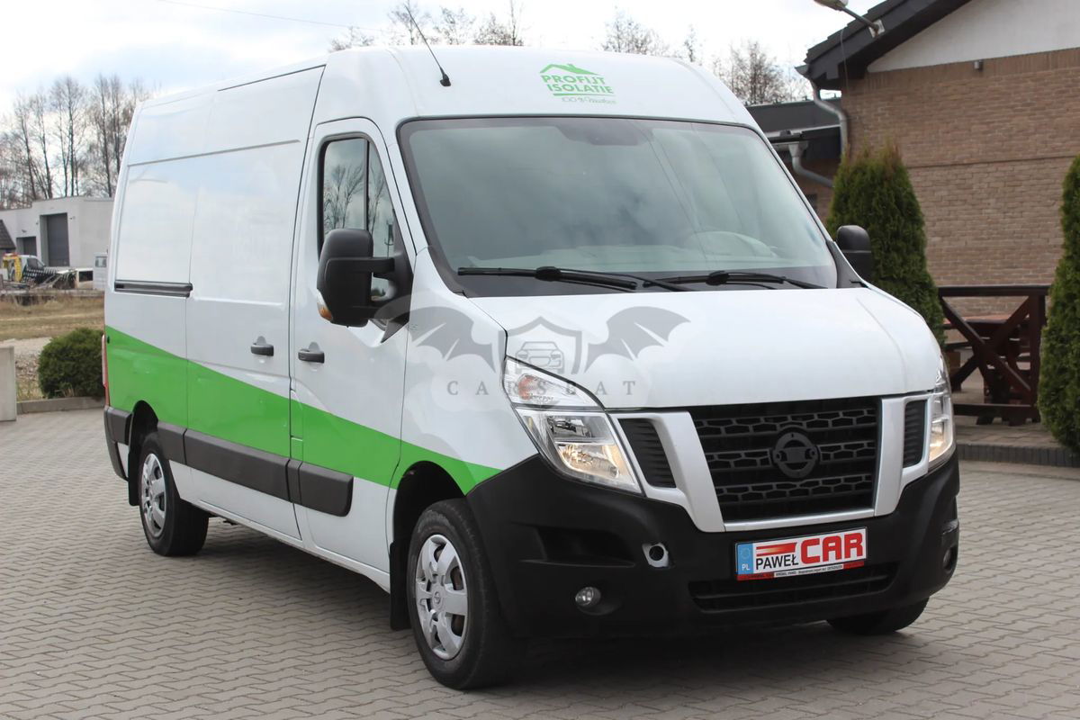 Nissan NV400 2017