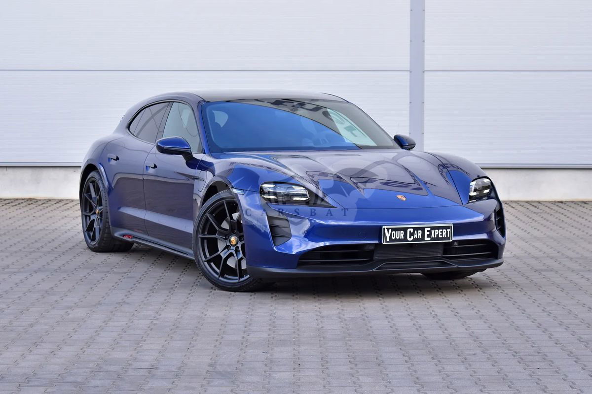 Porsche Taycan GTS Sport Turismo 2023