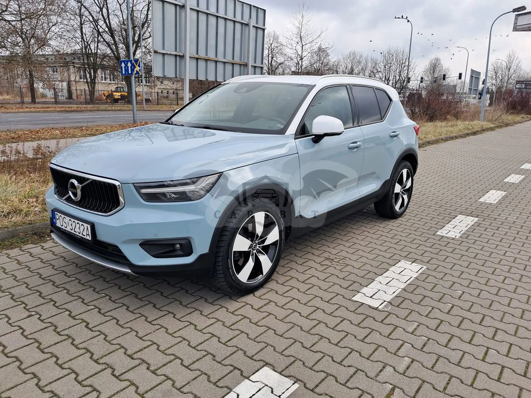Volvo XC40 D4 AWD Momentum 2018