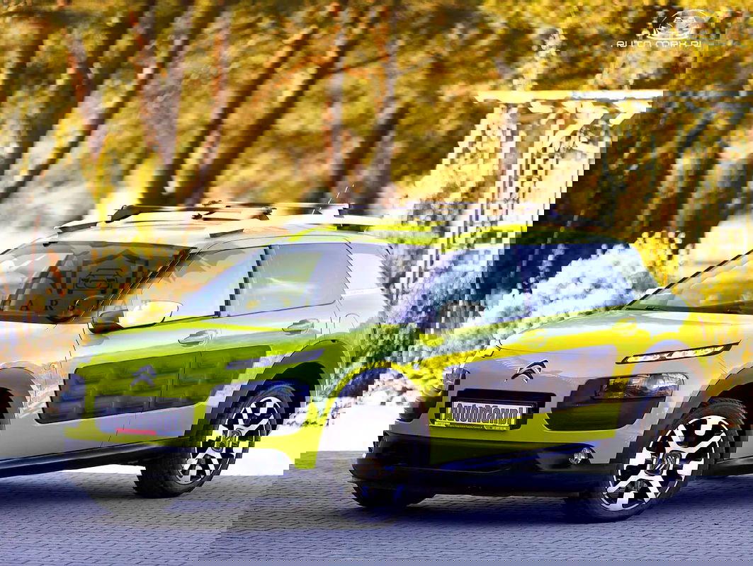Citroën C4 Cactus 1.2 PureTech Shine Edition 2015