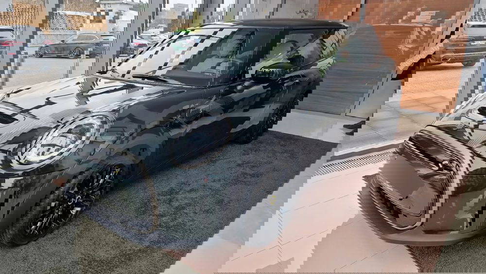 Mini Cooper SE Resolute Edition 2023