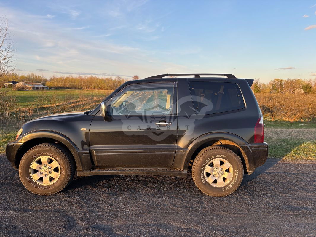 Mitsubishi Pajero III 2004