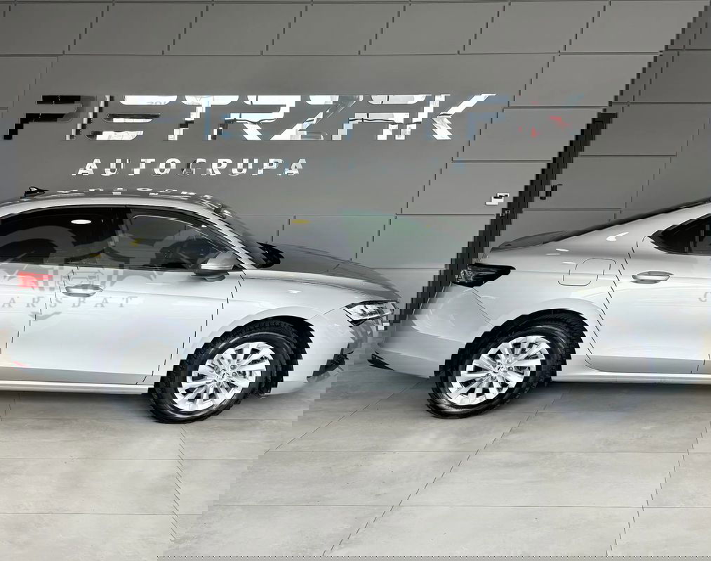 Skoda Superb VI 2.0 TDI SCR Essence DSG 2024