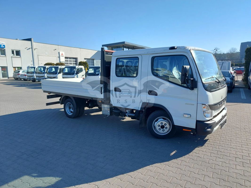 Mitsubishi Fuso Canter 2024