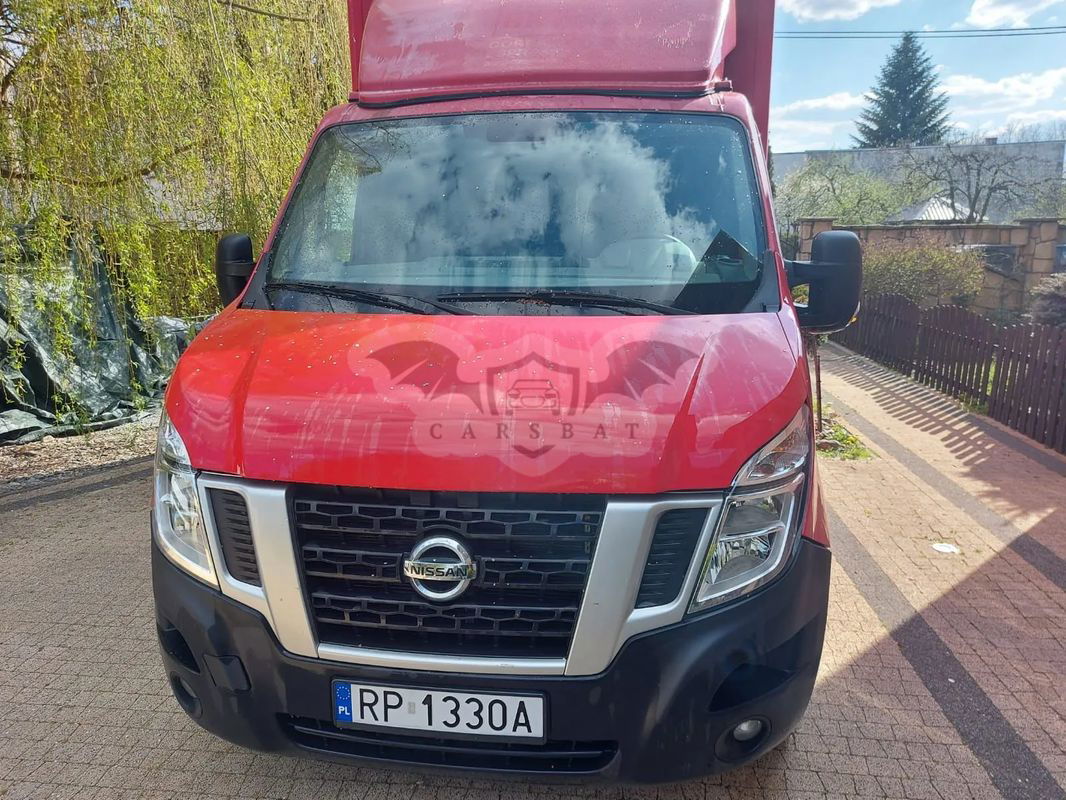 Nissan NV400 2013