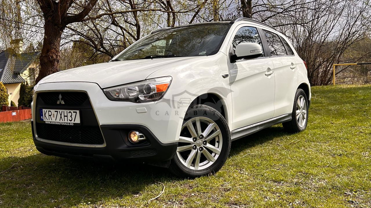 Mitsubishi ASX 1.8 DID Instyle NAVI AS&G 2011