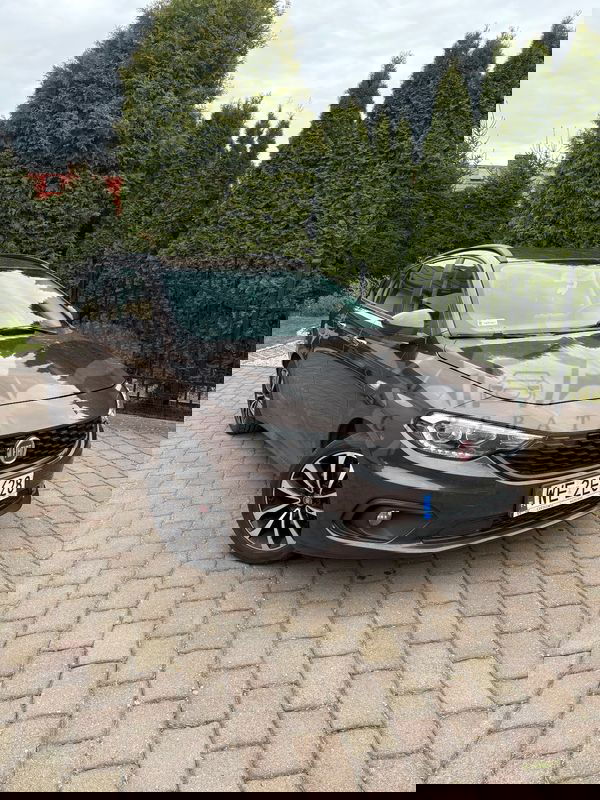 Fiat Tipo II 1.4 16v Lounge 2020