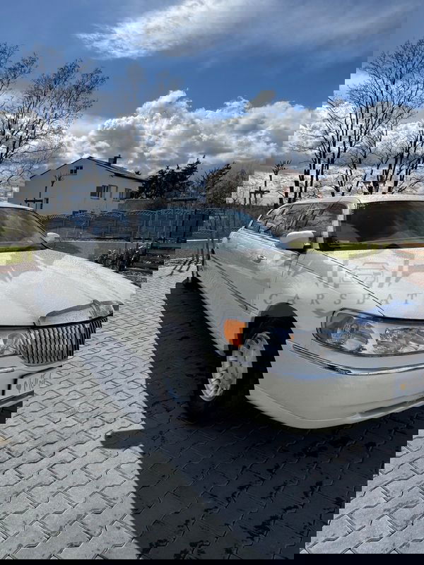 Lincoln Town Car 1999