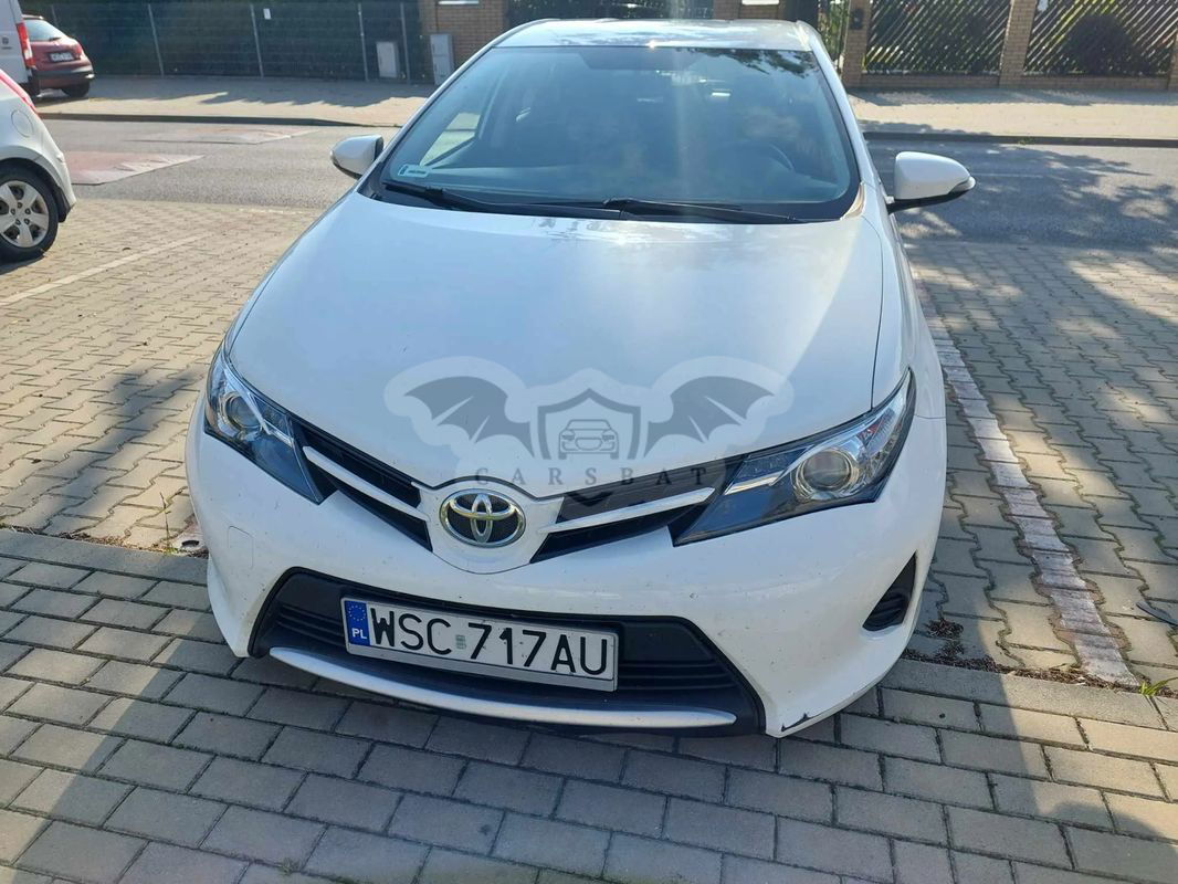 Toyota Auris II 1.4 D-4D Active 2013