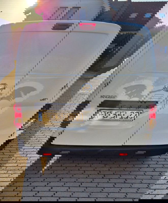Nissan NV200 2016