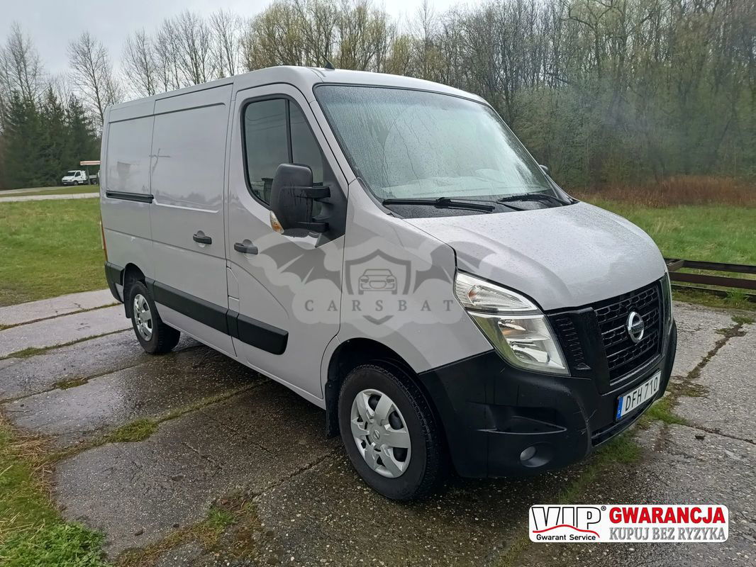 Nissan NV400 2016