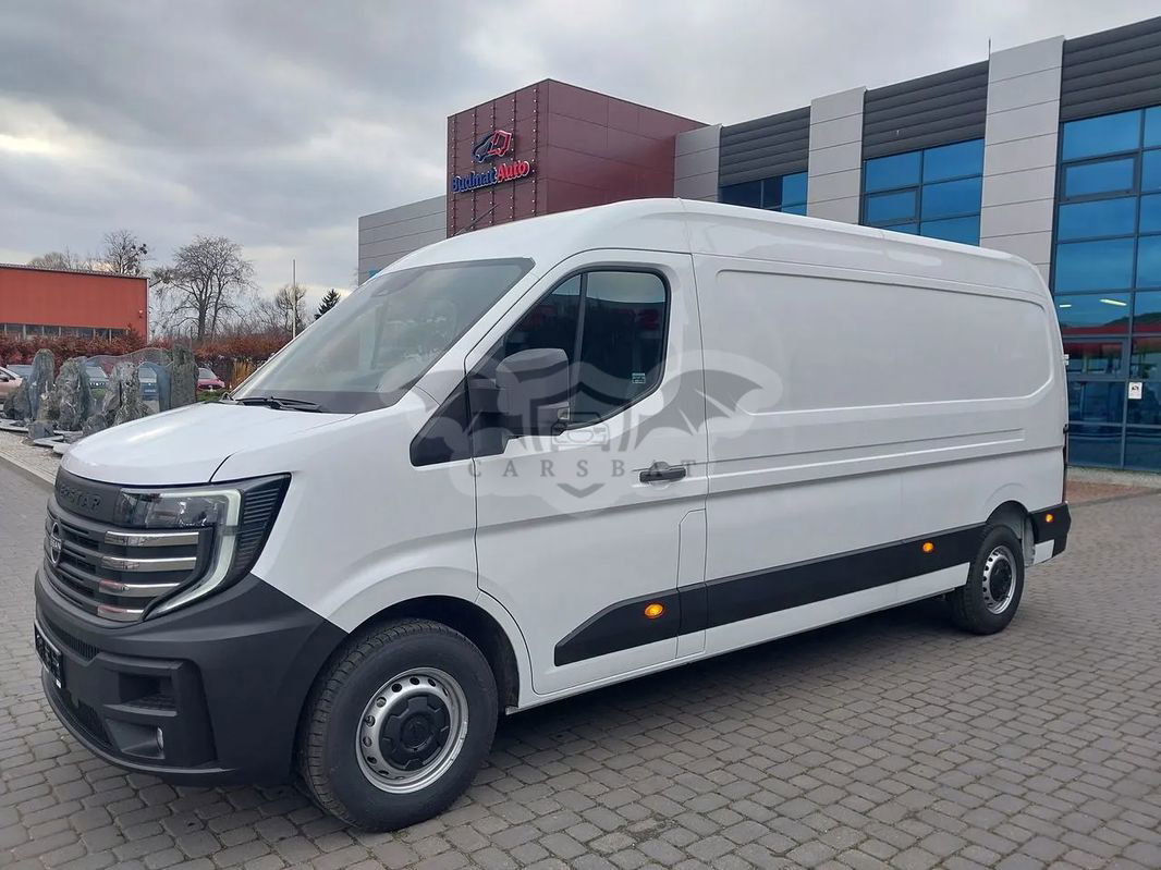 Nissan Interstar 2025