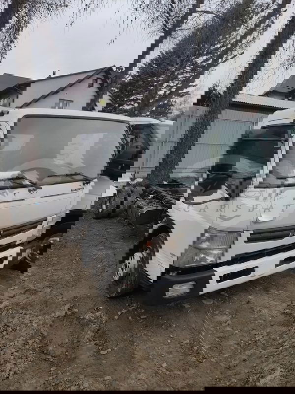 Mitsubishi Fuso Canter 2015