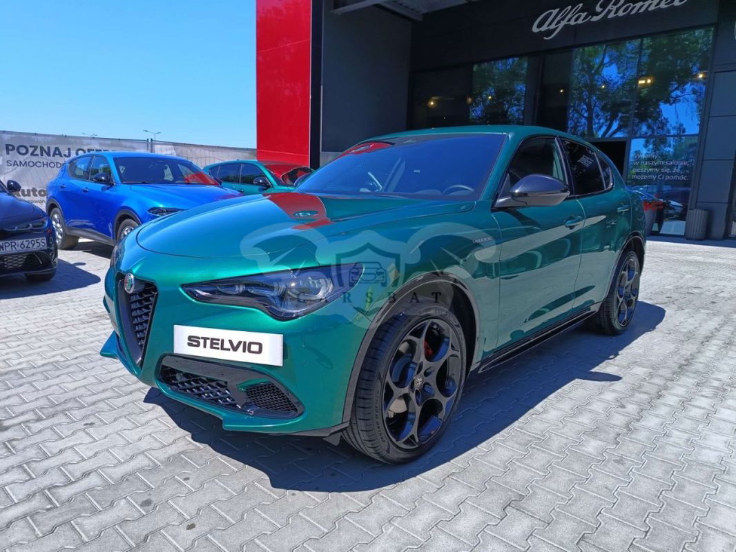 Alfa Romeo Stelvio 2025