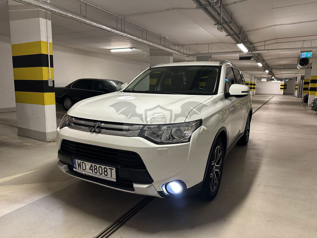 Mitsubishi Outlander III 2.0 Intense + CVT 2014