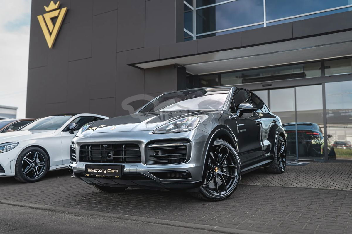 Porsche Cayenne III Coupe GTS 2021