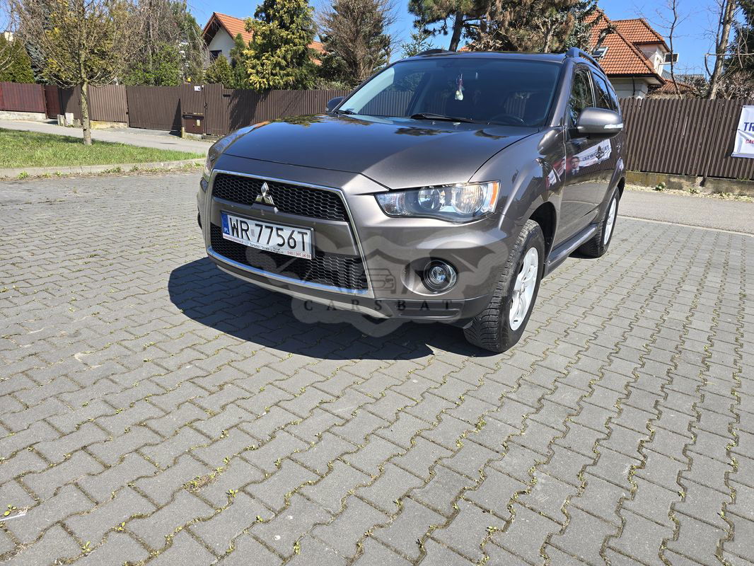 Mitsubishi Outlander II 2.0 Intense NAVI 2WD EU5 2012