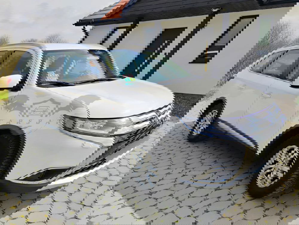 Mitsubishi Outlander III 2.0 City Style 2WD 2016