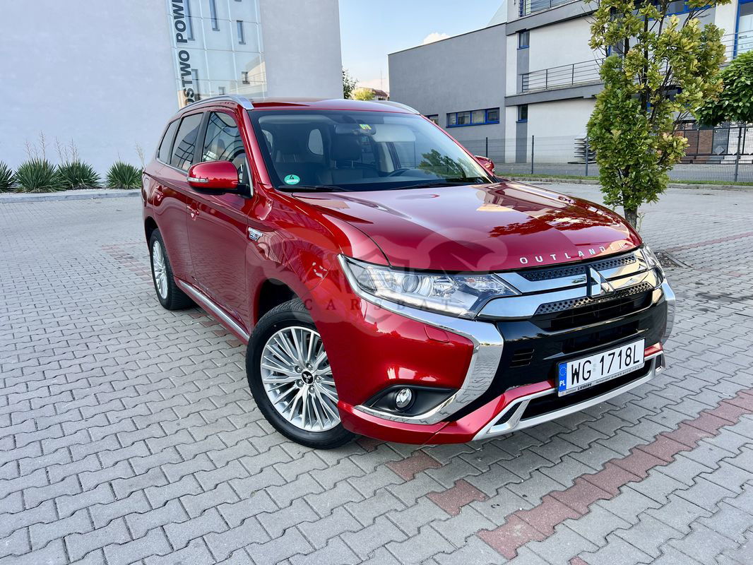 Mitsubishi Outlander III 2.4 4WD Plug-In Hybrid Intro Edition 2021