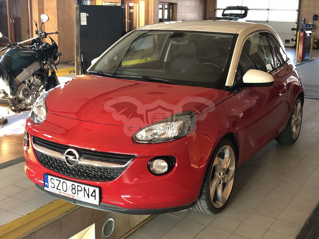 Opel Adam 2016
