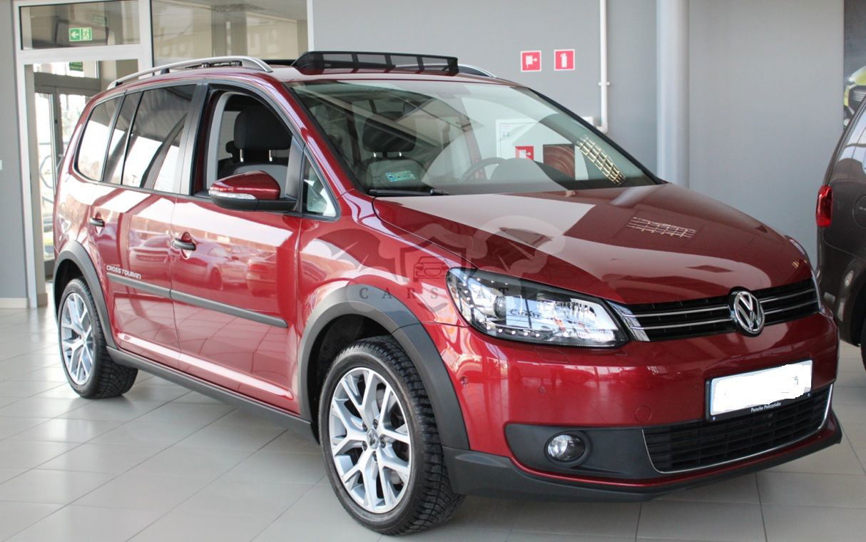 Volkswagen Touran II 2.0 TDI DPF Cross DSG 2014