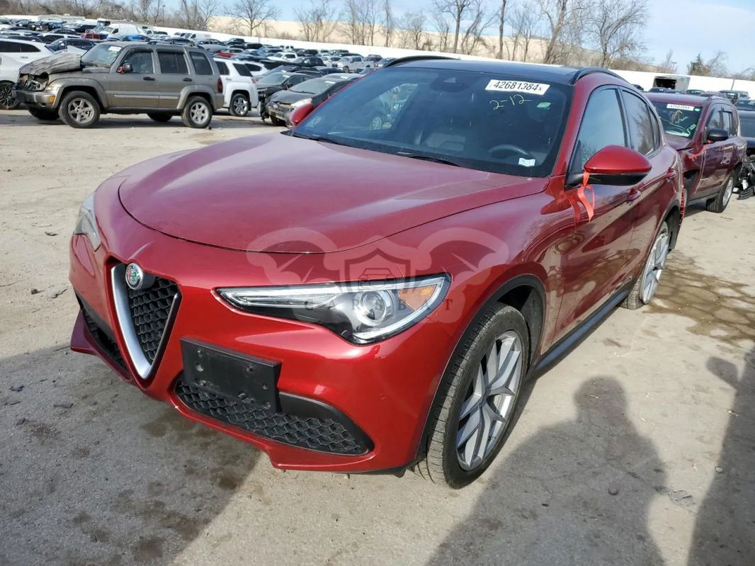 Alfa Romeo Stelvio 2017