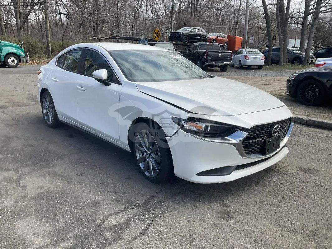 Mazda 3 IV 2023