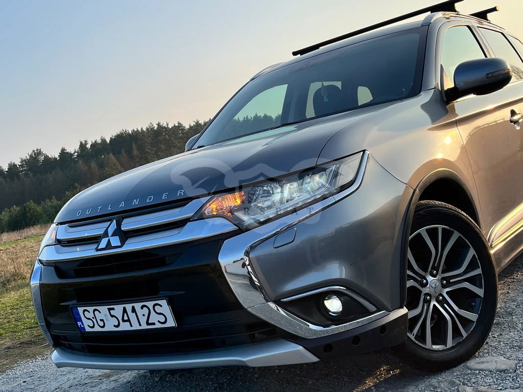 Mitsubishi Outlander III 2.0 Intense Comfort 4WD CVT 2016