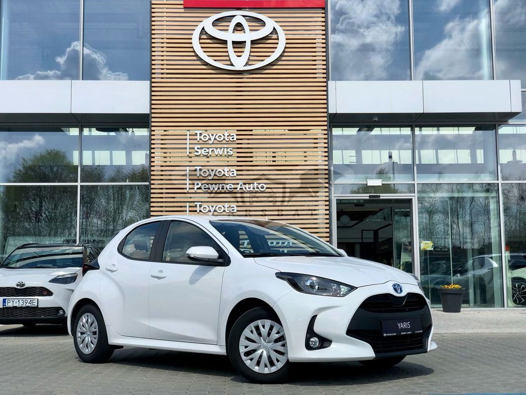 Toyota Yaris IV 2023