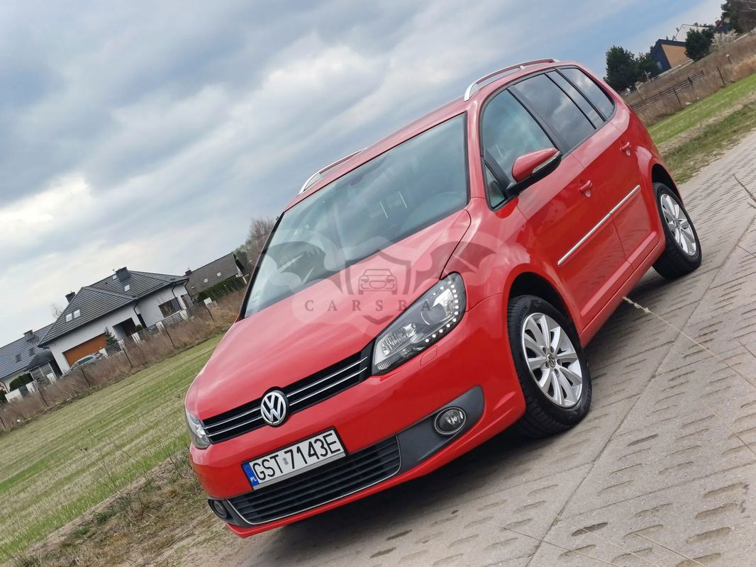 Volkswagen Touran II 2.0 TDI DPF DSG Highline 2012