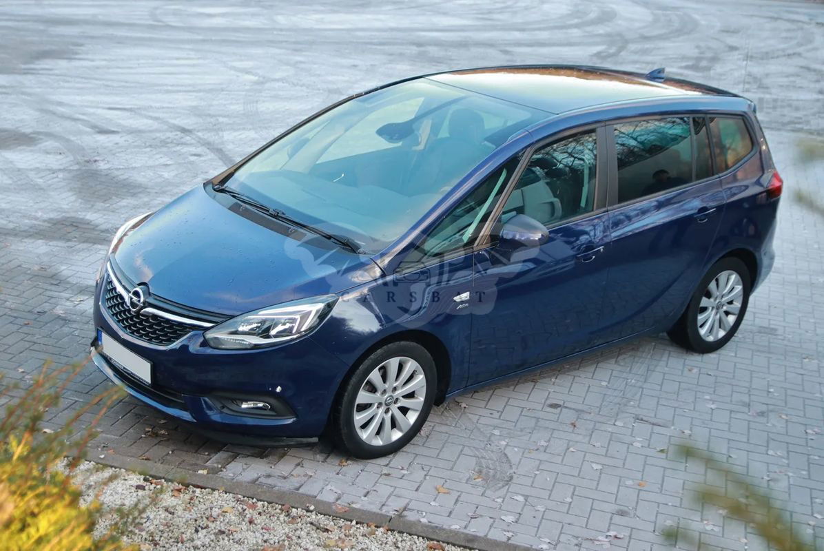 Opel Zafira C 2016