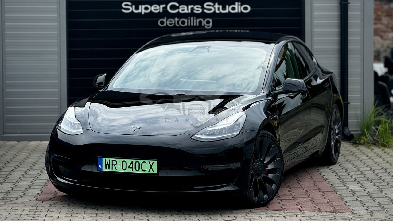 Tesla Model 3 Performance AWD 2021