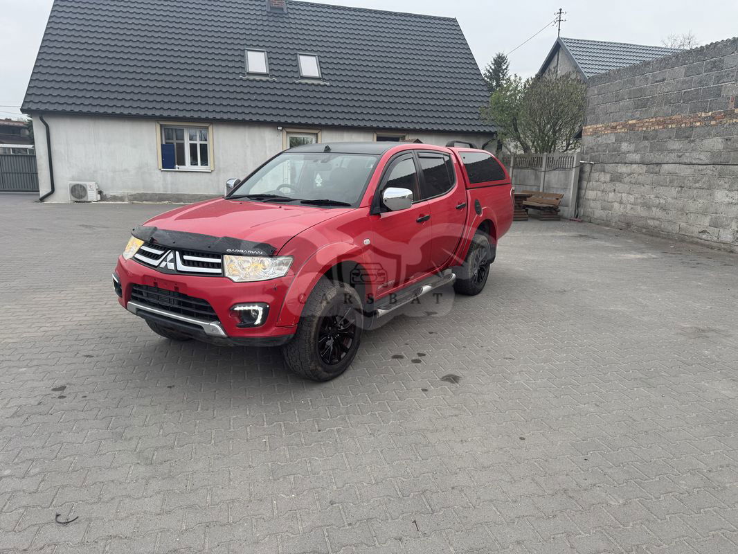 Mitsubishi L200 2.5 DID DC Instyle HP NAVI 2015
