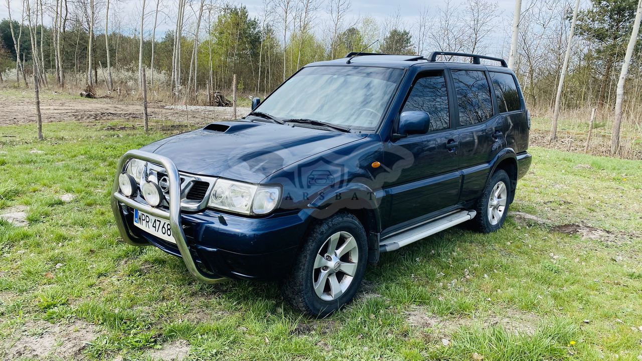 Nissan Terrano II 2003
