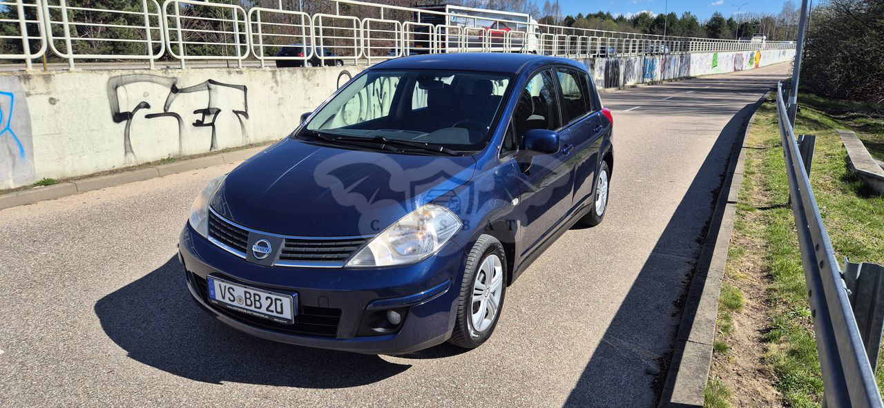 Nissan Tiida 1.6 Acenta 2009