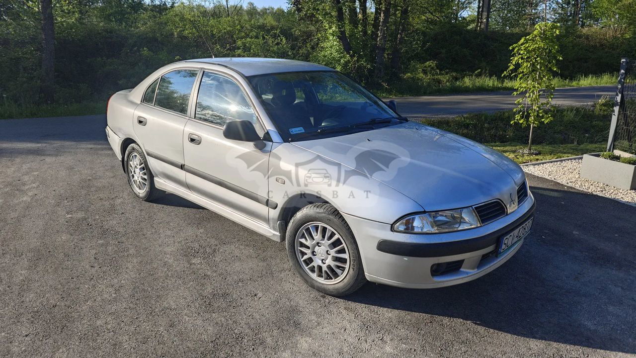 Mitsubishi Carisma II 2001