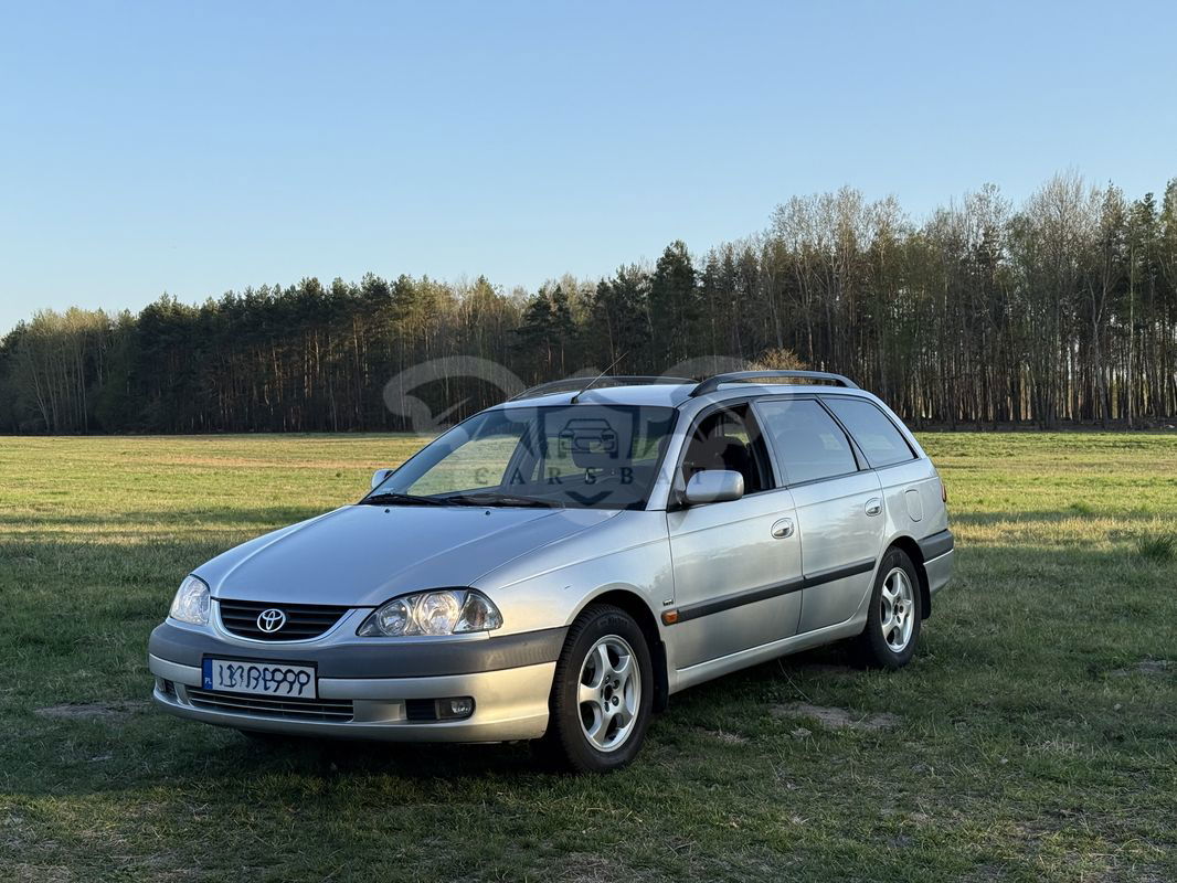 Toyota Avensis I 1.8 VVT-i Terra Plus 2001