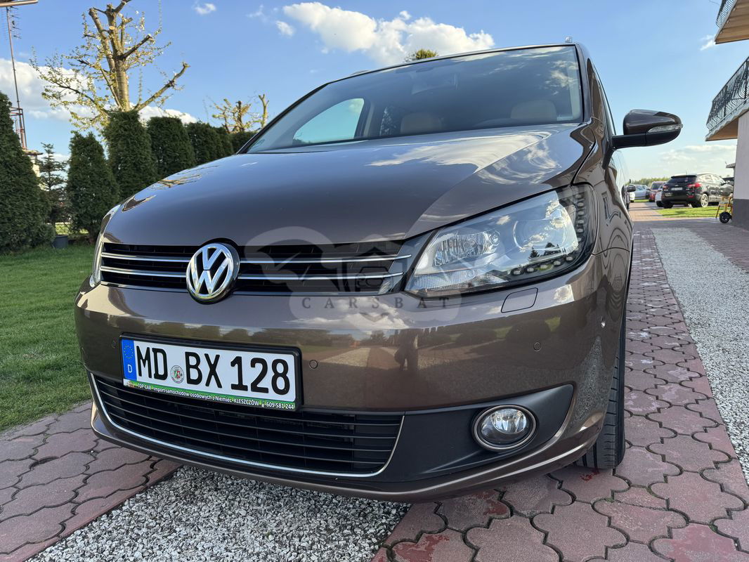 Volkswagen Touran II 2.0 TDI DPF BlueMotion Technology Highline 2013